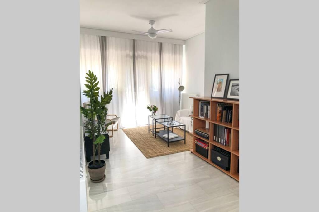 לריסה Your Cozy Downtown Home - Apartment מראה חיצוני תמונה